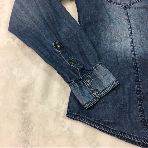 Silver Jeans Button Down Shirt - Picture 3 of 7